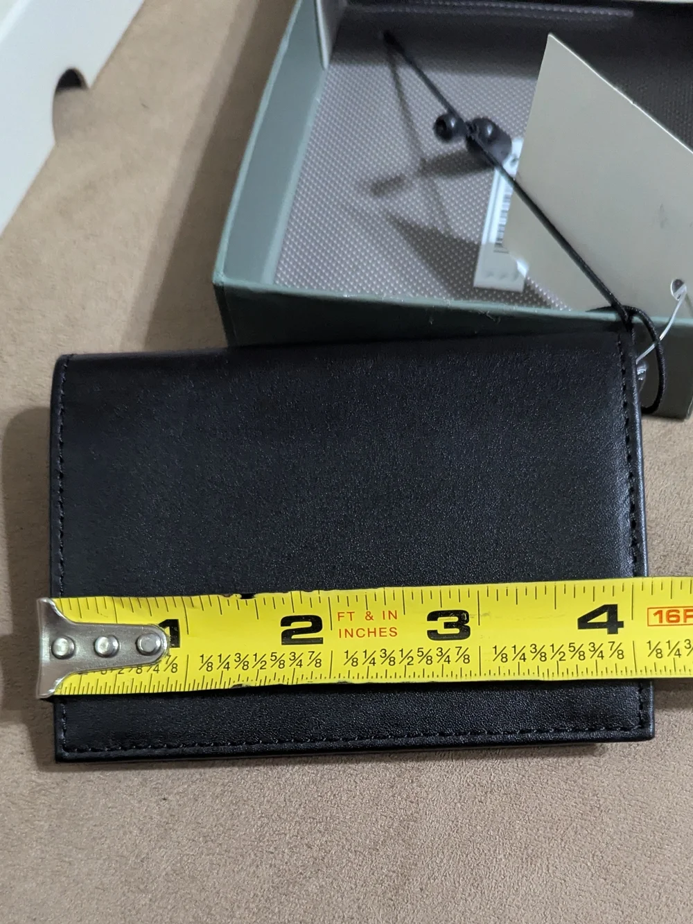 Perry Ellis Portfolio Black Leather Card Case with Money Clip